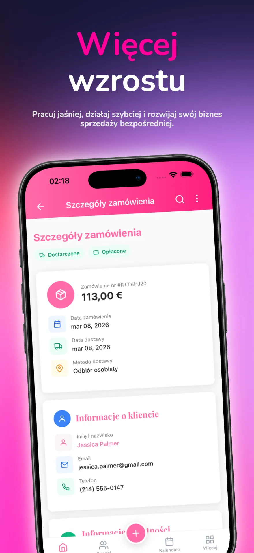 Pulpit finansowy z raportami przychodów, wydatków i zysków